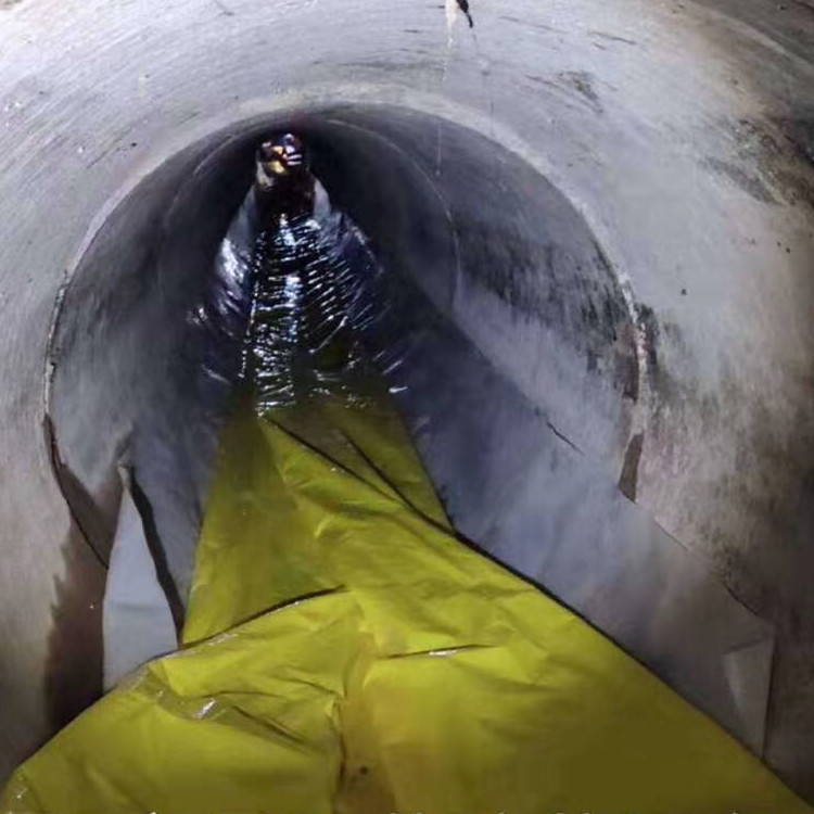 王下乡管道光固化修复